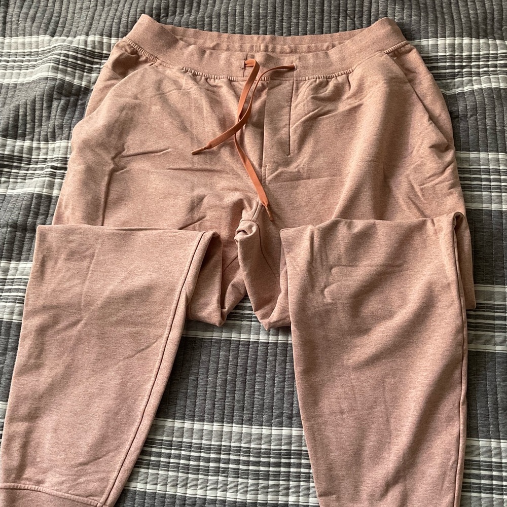 Lululemon joggers